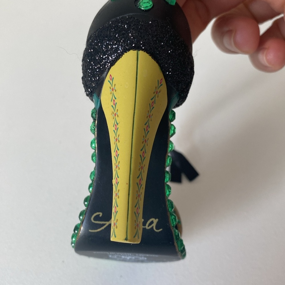 Disney Parks Anna shoe ornament - Picture 5 of 6